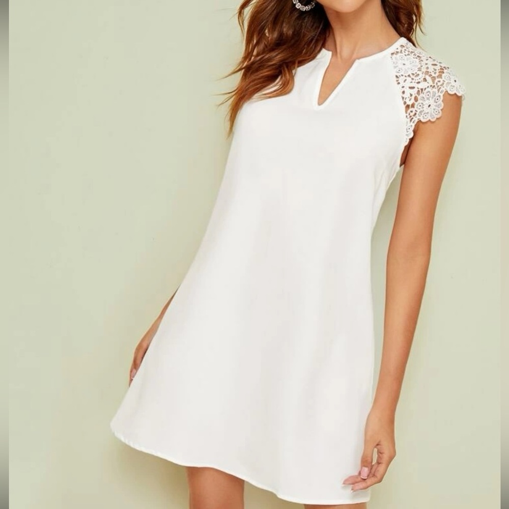 Women Lace Detail Dress